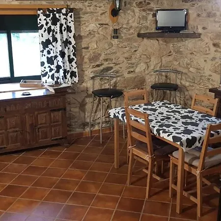 Holiday home O Rincon De Ermo *
